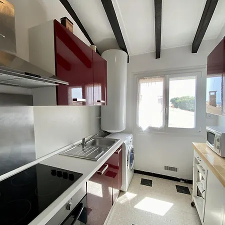 Narbonne-plage : T4 En 1ere Ligne, 7p, Balcon, Parking, Acces Direct - Fr-1-795-6 *